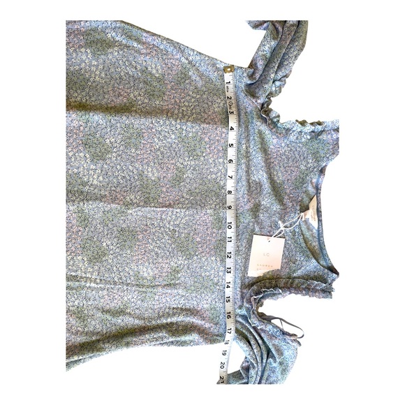 LC Lauren Conrad Sz S Semi Sheer Floral Blouse Top Sleeve NWT - Picture 3 of 6